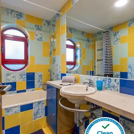 14 Marina De ヴィラ *