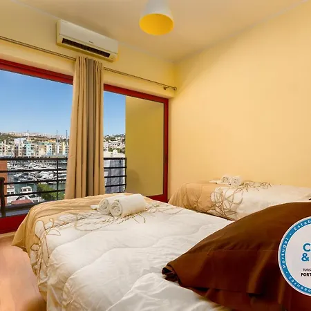 ヴィラ 14 Marina De *