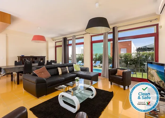 玛瑞纳德阿尔布费拉14号别墅 别墅